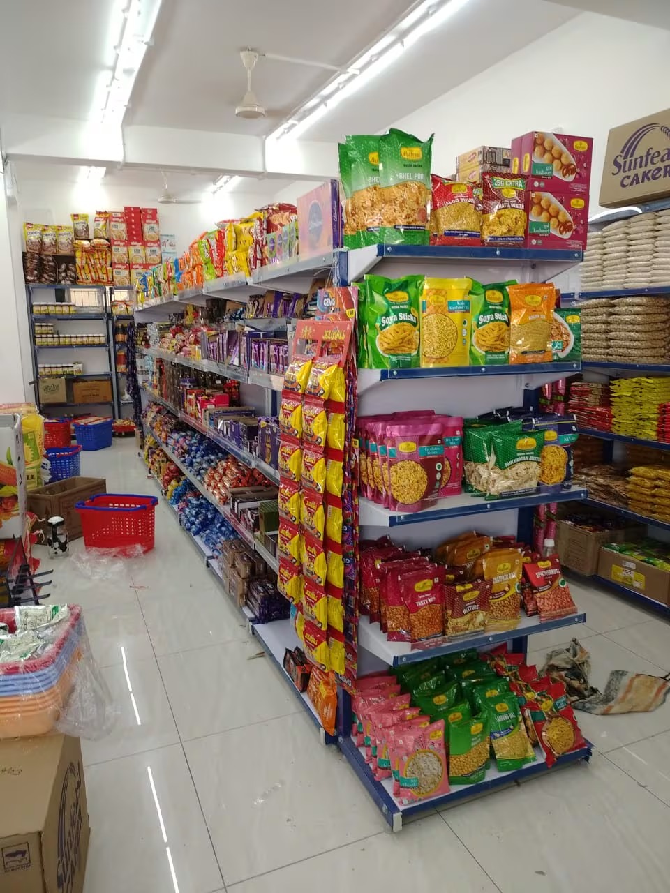 Kirana shop rack